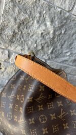 Louis Vuitton Graceful MM Monogram Beige - Image 9