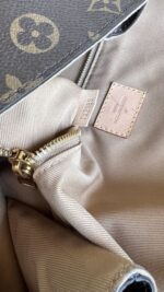 Louis Vuitton Graceful MM Monogram Beige - Image 20