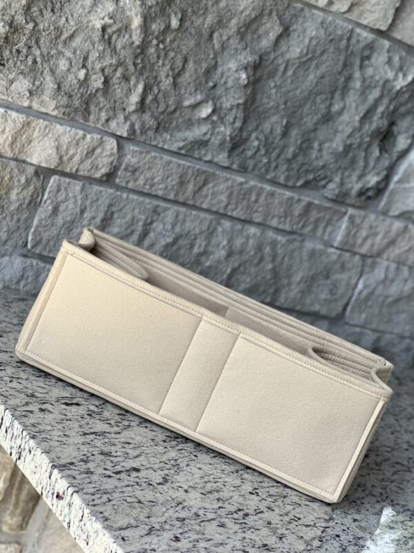 Louis Vuitton Graceful MM Monogram Beige - Image 21