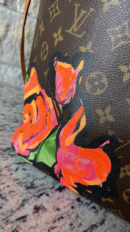 Louis Vuitton Stephen Sprouse Roses Neverfull MM - LVLENKA Luxury  Consignment