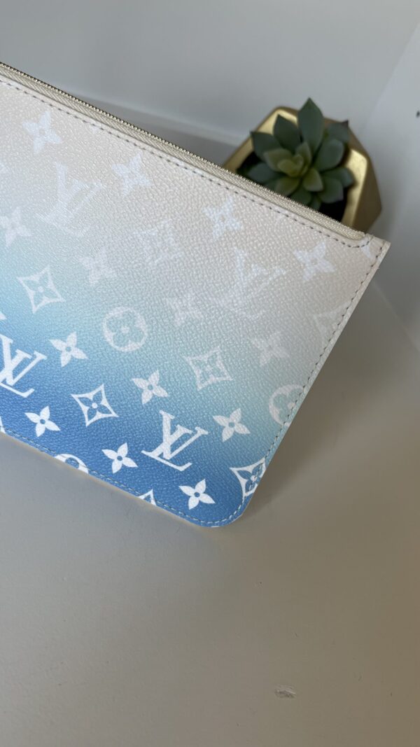 Louis Vuitton Neverfull MM Pouch - Image 3