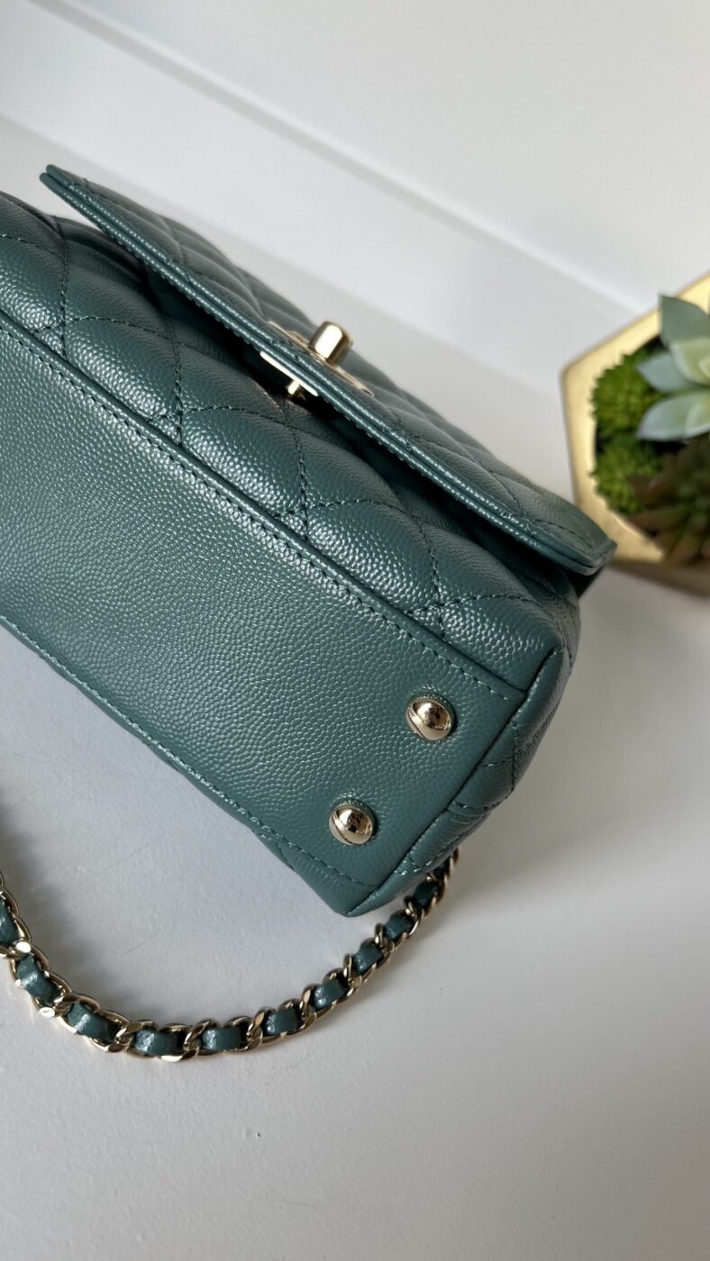 Chanel Caviar Quilted Extra Mini Coco Handle Flap Green - Image 15