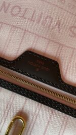 Louis Vuitton Neverfull MM Damier Ebene Rose Ballerine - Image 10