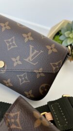 Louis Vuitton Felicie Strap And Go - Image 6