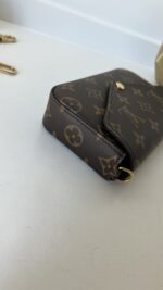 Louis Vuitton Felicie Strap And Go - Image 11