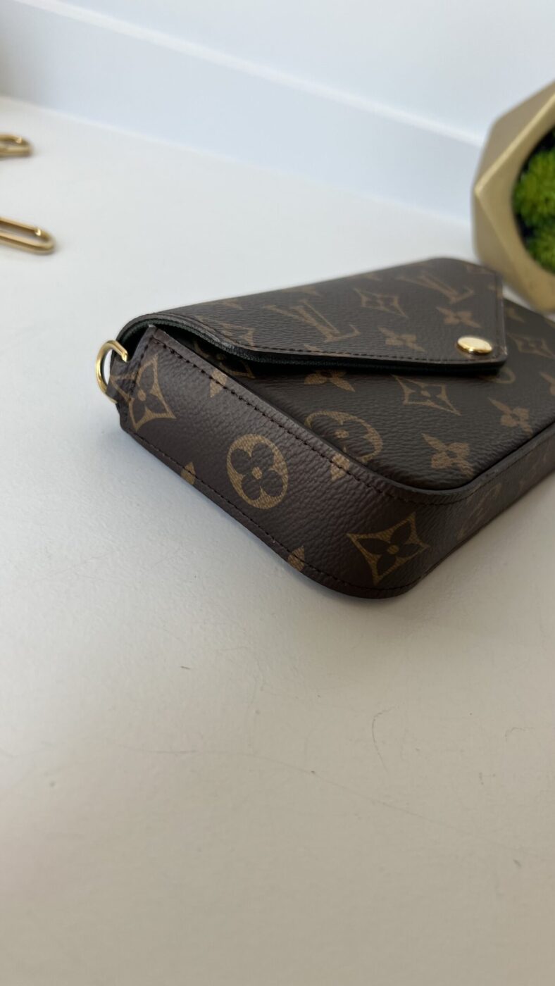 Louis Vuitton Felicie Strap And Go - Image 12
