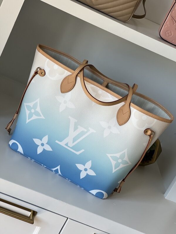 Louis Vuitton Neverfull MM By The Pool - Image 8
