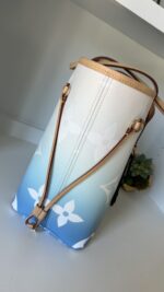 Louis Vuitton Neverfull MM By The Pool - Image 11