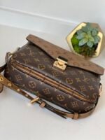 Louis Vuitton Pochette Metis Monogram Reverse - Image 2