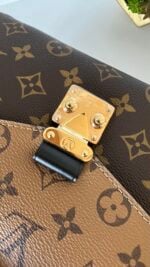 Louis Vuitton Pochette Metis Monogram Reverse - Image 5