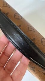 Louis Vuitton Pochette Metis Monogram Reverse - Image 10