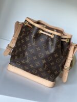 Louis Vuitton Noe BB Monogram - Image 6