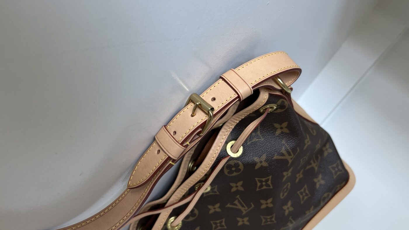 Louis Vuitton Noe BB Monogram - Image 17
