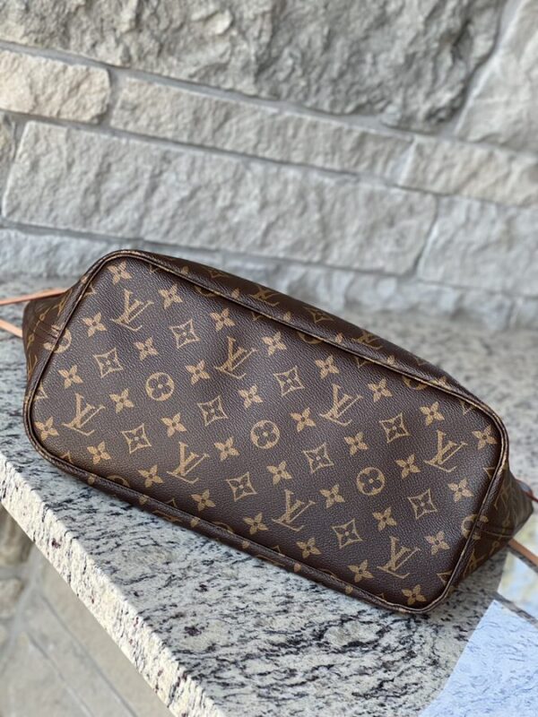 Louis Vuitton Neverfull MM With Pouch Monogram Cerise - Image 14