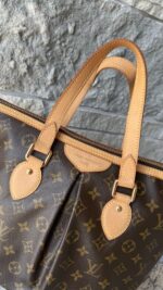 Louis Vuitton Palermo PM - Image 2