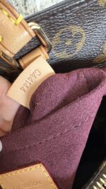 Louis Vuitton Montaigne BB Monogram - Image 18