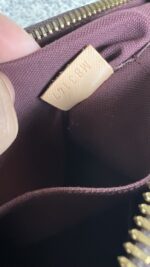 Louis Vuitton Turenne PM - Image 18