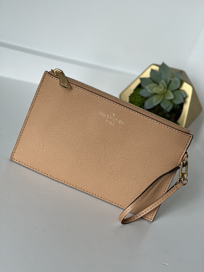 Louis Vuitton Empreinte Monogram Giant Neonoe MM Arizona Beige