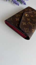 Louis Vuitton Monogram Sarah Wallet Fuchsia - Image 4