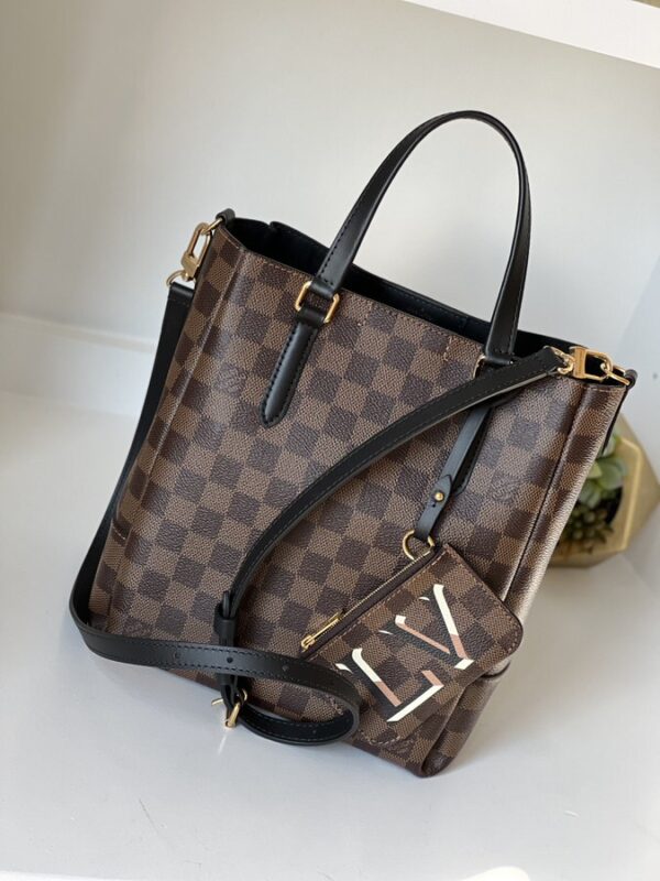 Louis Vuitton Belmont PM Black