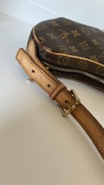 Louis Vuitton Croissant PM - Image 3