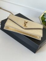 YSL Monogramme Envelope Metallic Gold Leather Shoulder Bag - Image 3