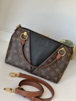 Louis Vuitton V Tote BB Monogram Black - Image 5