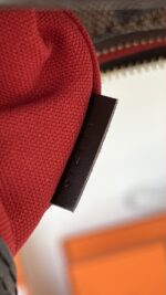 Louis Vuitton Bloomsbury PM - Image 18