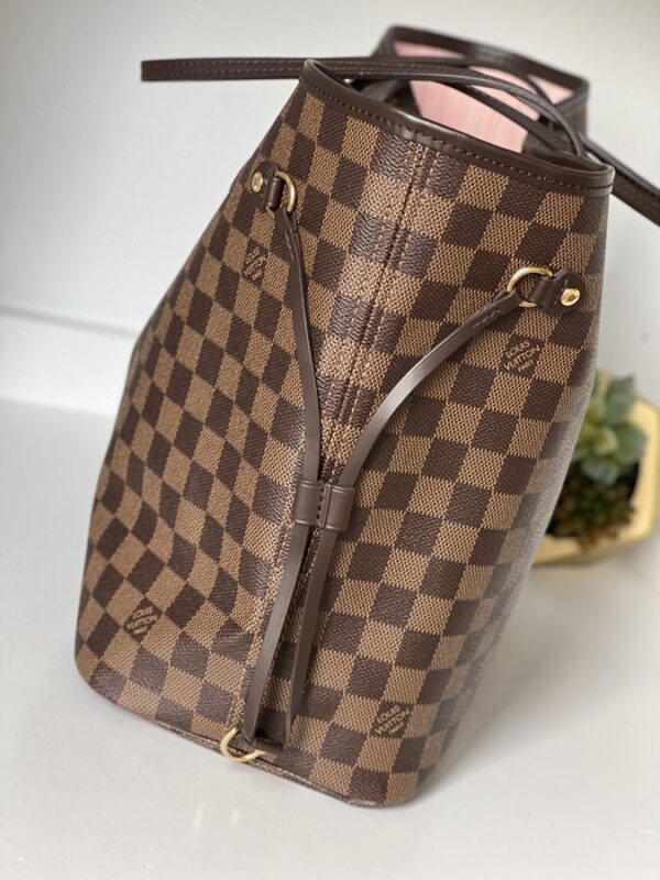 Louis Vuitton Neverfull MM Damier Ebene Rose Ballerine - Image 3