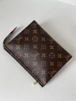 Louis Vuitton Toiletry 19 - Image 2