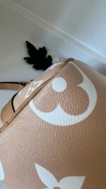 Louis Vuitton Monogram Giant By The Pool Speedy Bandouliere 25 Brume - Image 13