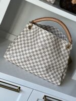 Louis Vuitton Artsy MM Damier Azur - Image 6