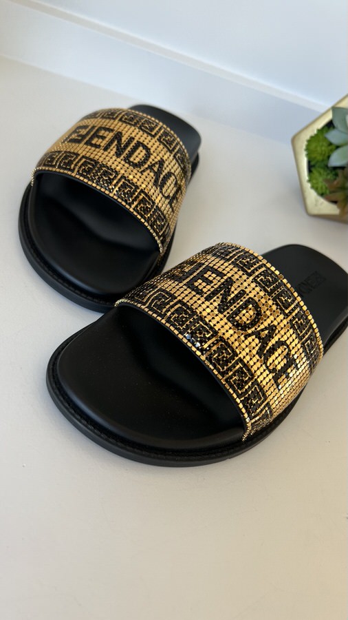 Fendace Slides 38 - LVLENKA Luxury Consignment display picture 2