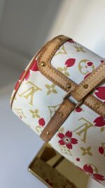 Louis Vuitton Cherry Blossom Papillon - Image 6
