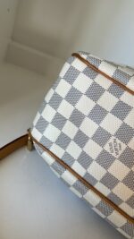 Louis Vuitton Siracusa MM - Image 11
