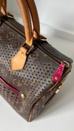 Louis Vuitton Perforated Speedy 30 Fuchsia - Image 4