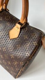 Louis Vuitton Perforated Speedy 30 Fuchsia - Image 10