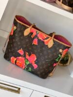 Louis Vuitton Neverfull MM Roses - Image 5