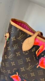 Louis Vuitton Neverfull MM Roses - Image 7