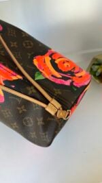 Louis Vuitton Neverfull MM Roses - Image 17