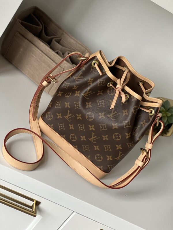 Louis Vuitton Noe BB Monogram - Image 1
