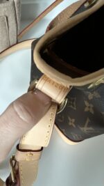 Louis Vuitton Noe BB Monogram - Image 11