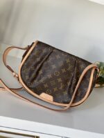 Louis Vuitton Menilmontant PM