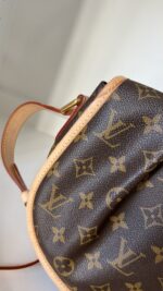 Louis Vuitton Menilmontant PM - Image 4