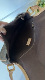 Louis Vuitton Menilmontant PM - Image 13