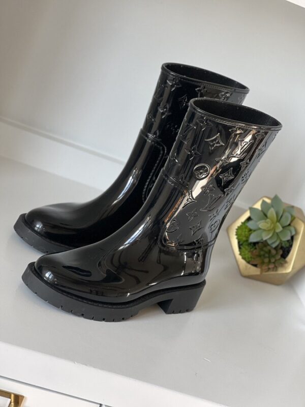 Louis Vuitton Rain Boots Size 37 - Image 2