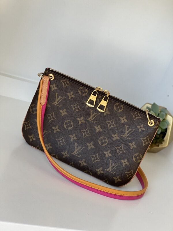 IMG_0570 Louis Vuitton Lorette Crossbody - Image 1