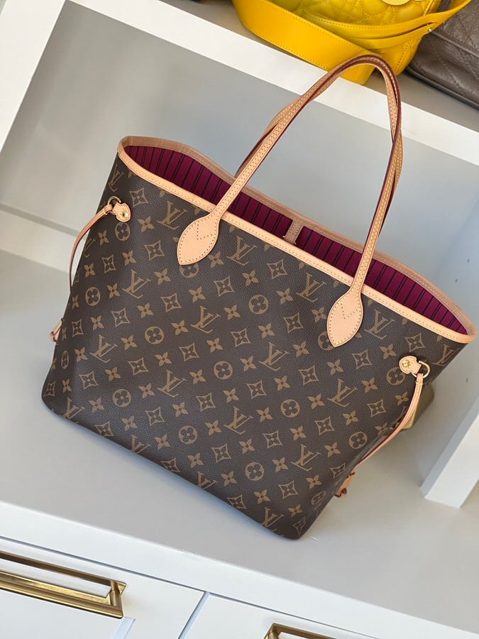 IMG_0814 Louis Vuitton Neverfull MM Monogram Pivoine - Image 1