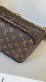 Louis Vuitton Neverfull MM Monogram Pivoine - Image 8