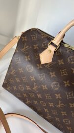 Louis Vuitton Speedy 30 Bandouliere Monogram - Image 2